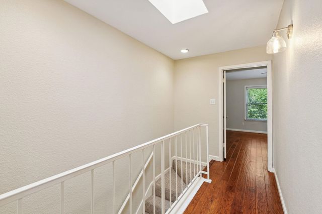 5616 Preston Oaks Road 105, Dallas, TX 75254