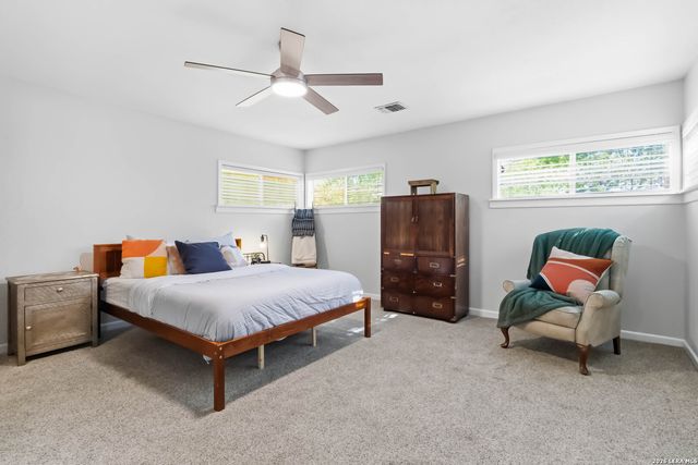 124 Bryn Mawr, San Antonio, TX 78209