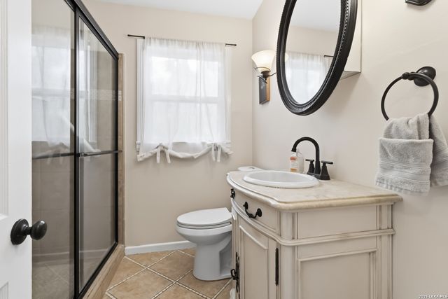 124 Bryn Mawr, San Antonio, TX 78209