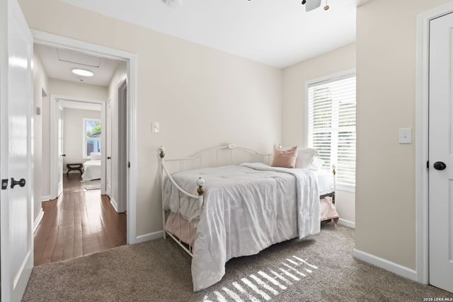 124 Bryn Mawr, San Antonio, TX 78209