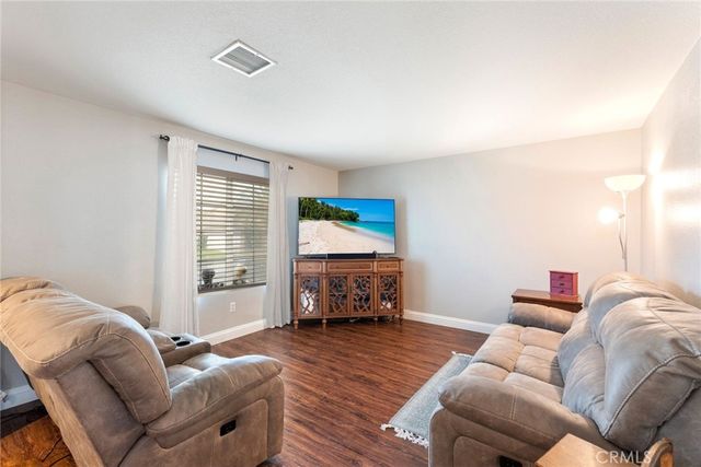 27478 Sierra Madre Drive, Murrieta, CA 92563