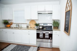 219 N San Horacio Ave, San Antonio, TX 78237