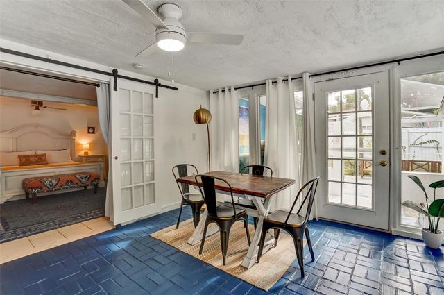 7716 DARTMOUTH AVENUE N, St Petersburg, FL 33710