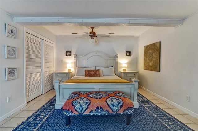 7716 DARTMOUTH AVENUE N, St Petersburg, FL 33710