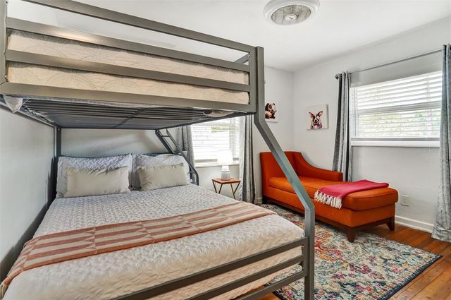 7716 DARTMOUTH AVENUE N, St Petersburg, FL 33710