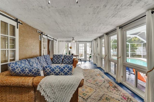 7716 DARTMOUTH AVENUE N, St Petersburg, FL 33710