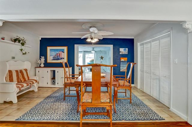 7716 DARTMOUTH AVENUE N, St Petersburg, FL 33710