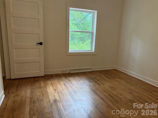 1111 S Meeting Street, Statesville, NC 28677