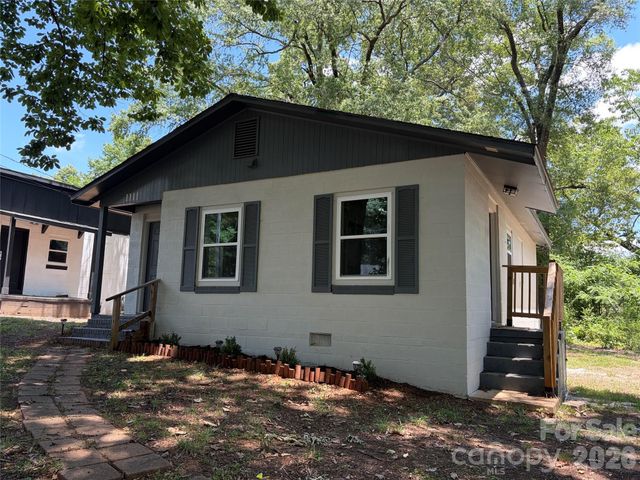 1111 S Meeting Street, Statesville, NC 28677
