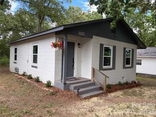 1111 S Meeting Street, Statesville, NC 28677
