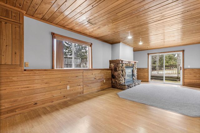 15187 63rd Street SE, Becker, MN 55308