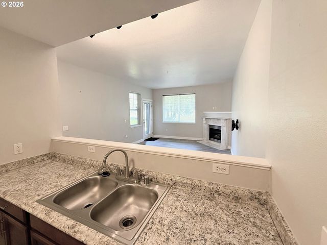 10800 Se 17TH Cir A3, Vancouver, WA 98664