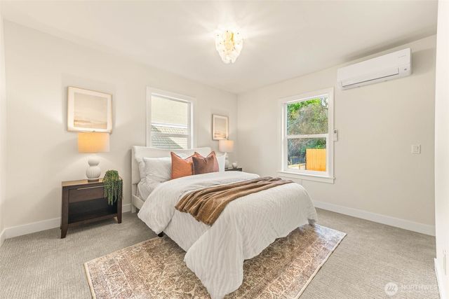 1520 31st Avenue, Seattle, WA 98122