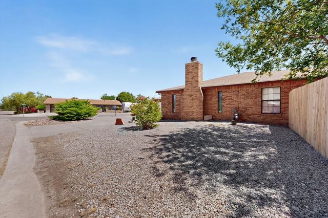 910 Crenshaw Court, Rio Communities, NM 87002