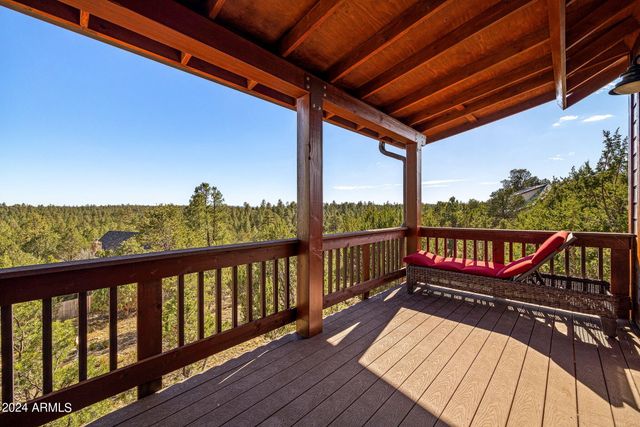 2946 N LODGEPOLE Road, Overgaard, AZ 85933