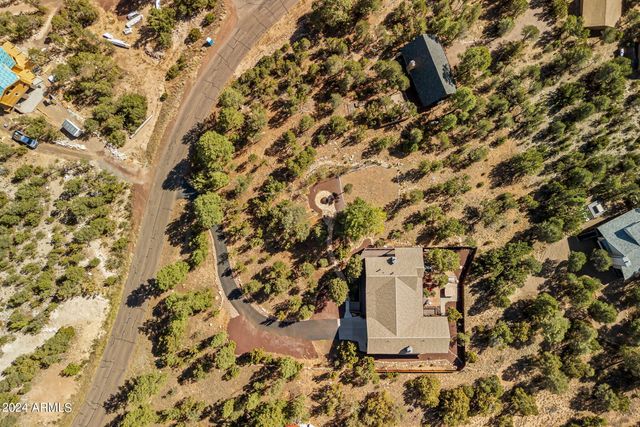 2946 N LODGEPOLE Road, Overgaard, AZ 85933