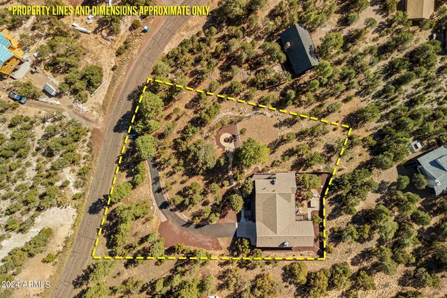 2946 N LODGEPOLE Road, Overgaard, AZ 85933