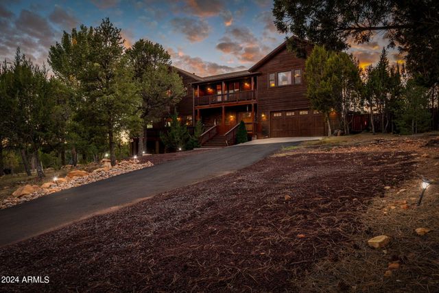2946 N LODGEPOLE Road, Overgaard, AZ 85933