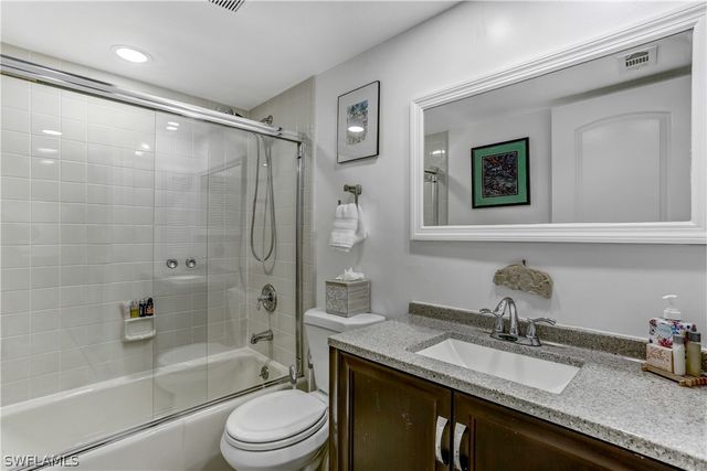 2711 1st ST 402, Fort Myers, FL 33916