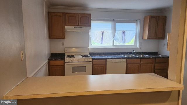 3914 28TH AVE, Temple Hills, MD 20748