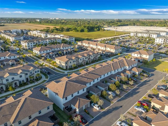 12832 SW 243rd St, Homestead, FL 33032