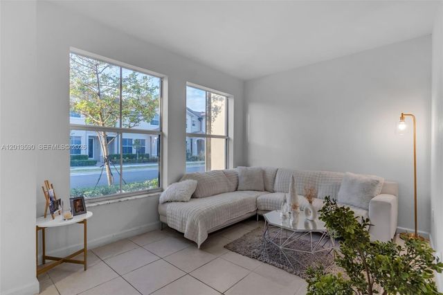 12832 SW 243rd St, Homestead, FL 33032
