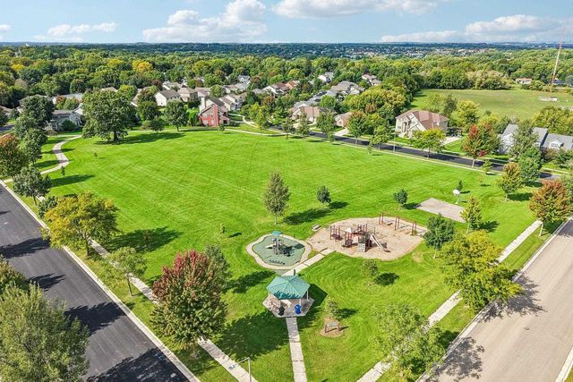 2676 Oak Knoll Drive, Fitchburg, WI 53711