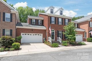 9131 Bonnie Briar Circle, Charlotte, NC 28277
