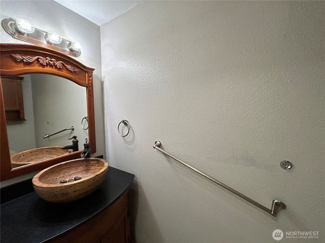 6729 S Mason Avenue, Tacoma, WA 98409
