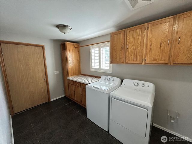 6729 S Mason Avenue, Tacoma, WA 98409
