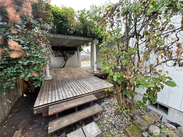 6729 S Mason Avenue, Tacoma, WA 98409