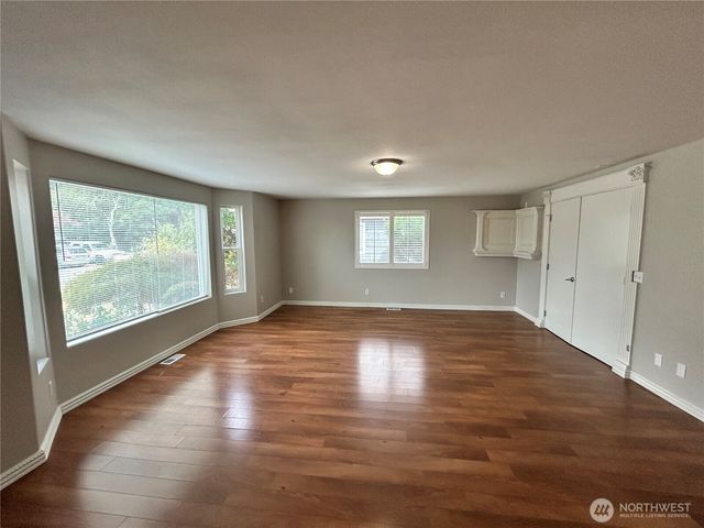 6729 S Mason Avenue, Tacoma, WA 98409