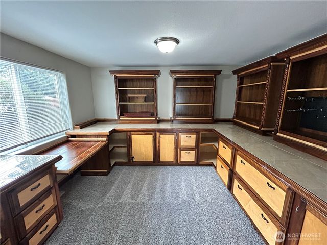 6729 S Mason Avenue, Tacoma, WA 98409