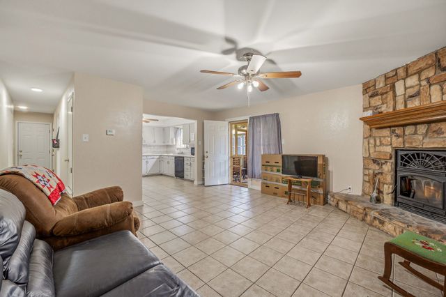 231 Choctaw Drive, Stephenville, TX 76401