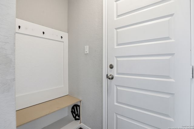 5002 Longhorn, Converse, TX 78109