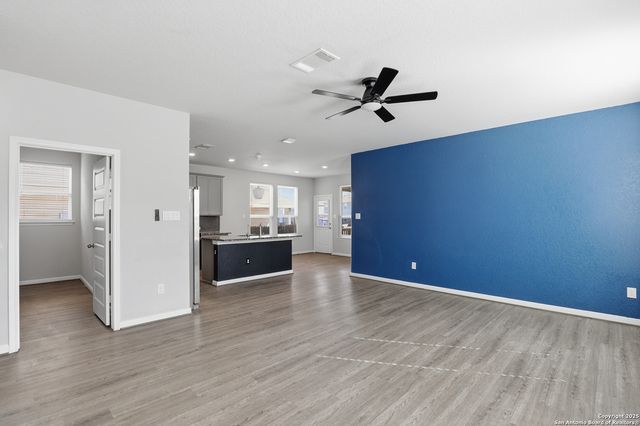 5002 Longhorn, Converse, TX 78109