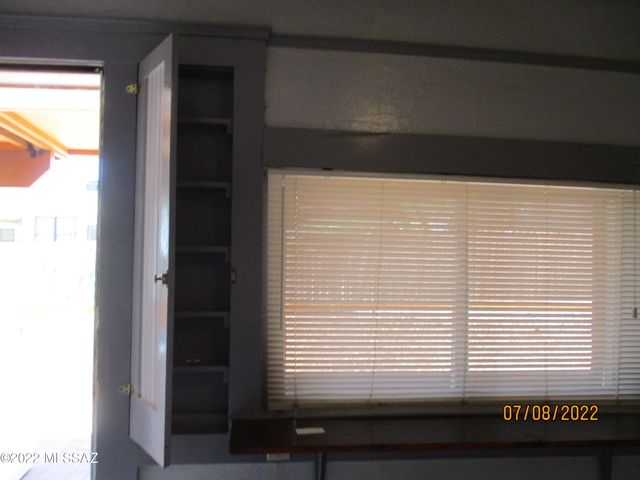 316 N Hoff Avenue, Tucson, AZ 85705