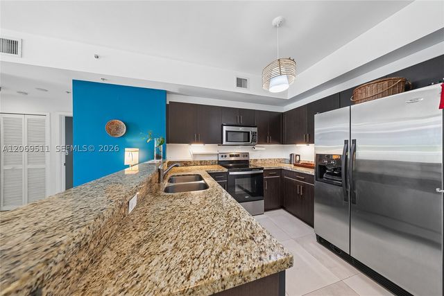 2020 Prairie Ave 302, Miami Beach, FL 33139