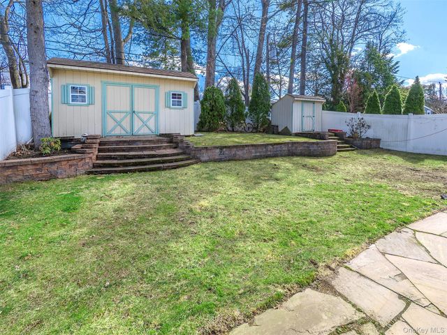 183 Soundview Drive, Port Washington, NY 11050