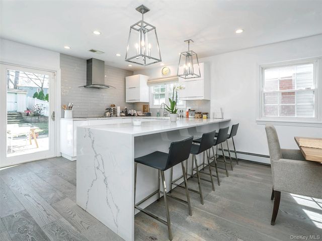 183 Soundview Drive, Port Washington, NY 11050