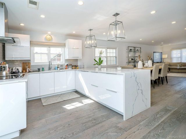 183 Soundview Drive, Port Washington, NY 11050
