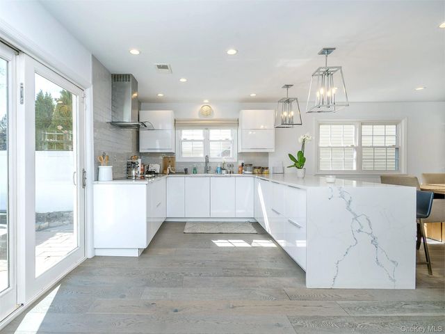 183 Soundview Drive, Port Washington, NY 11050