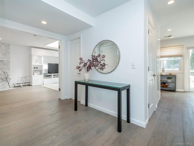 183 Soundview Drive, Port Washington, NY 11050
