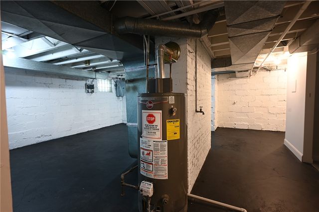 913 Fordham Ave, Brookline, PA 15226