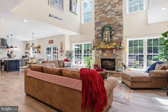 274 TALTON DR, Delta, PA 17314