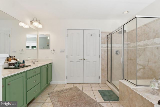 274 TALTON DR, Delta, PA 17314