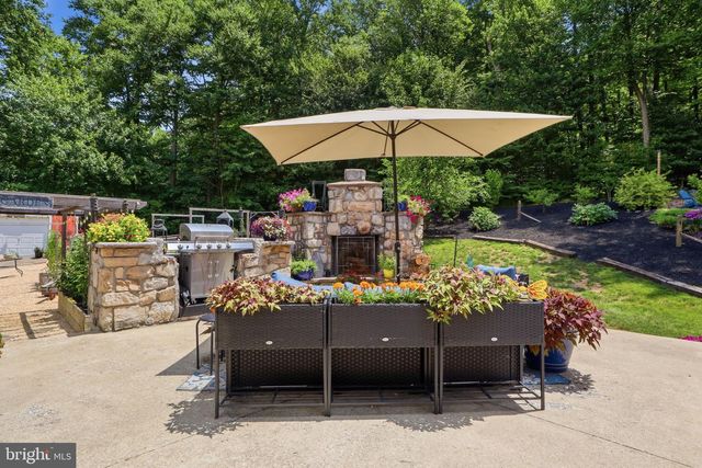 274 TALTON DR, Delta, PA 17314