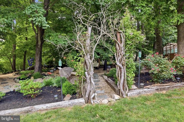 274 TALTON DR, Delta, PA 17314