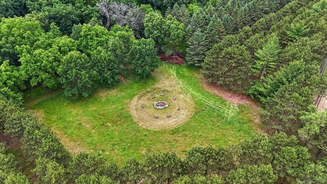 W8127 Dumke Road, Portage, WI 53901