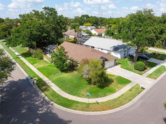 2468 HIDDEN PINES LANE, Clearwater, FL 33761
